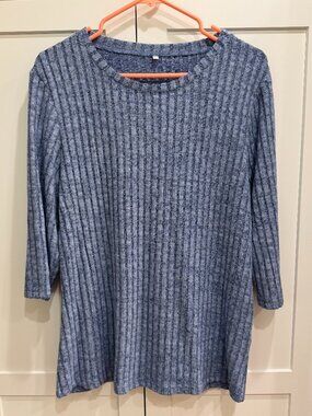 JomeDesign Sweaters Women 3/4 Sleeve Top, Round Neck Loose Casual Never Worn L